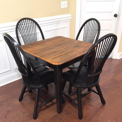 Barnwood Table And 4 Chairs