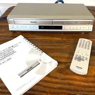 Toshiba, DVD and Video Cassette Recorder