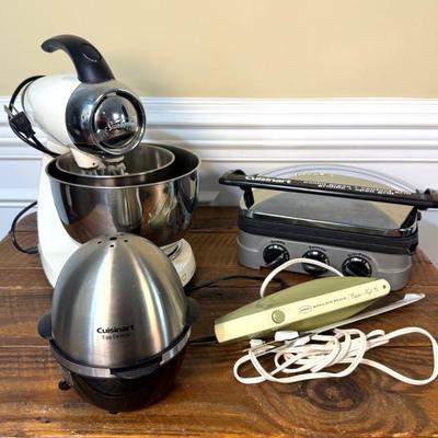 Working Kitchen Appliances 