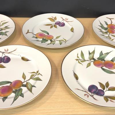 Royal Worcester Evesham Platters - Set #2