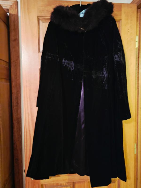 Sale Photo Thumbnail #106
