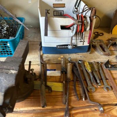 Sale Photo Thumbnail #702
