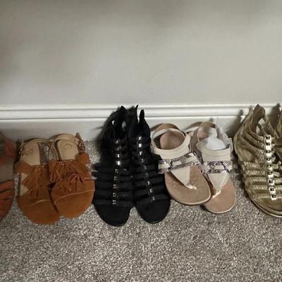 Sale Photo Thumbnail #536