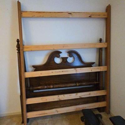 Wooden Full/Queen Size Bed Frame