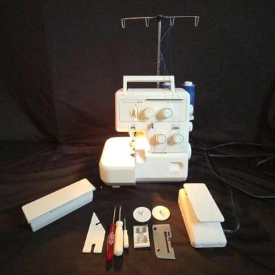 Kenmore 3/4 Differential Feed Serger Sewing Machine