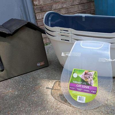Heated Outdoor Cat House & Vibrant Life Cat Cove Litter Boxes