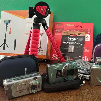 Canon & Kodak Digital Cameras with Accessories