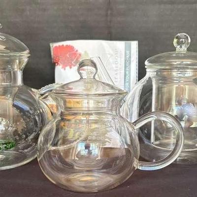 Teabloom Glass Teapots with Butterfly Lid & Tea Flowers