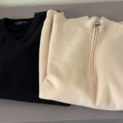 Cashmere Sweaters SZ M