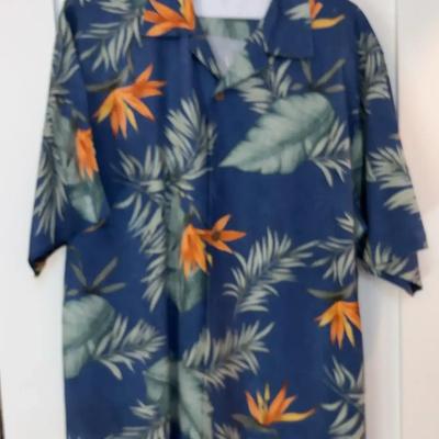 Tommy Bahama Silk Camp Shirt SZ S