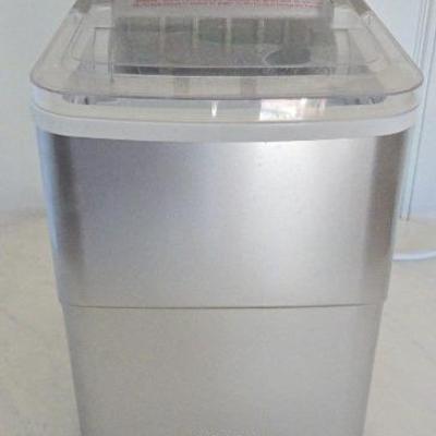 Insignia Ice Maker