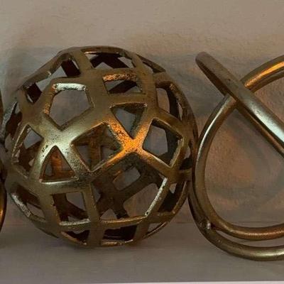 Gold Tone Mantle Decor 