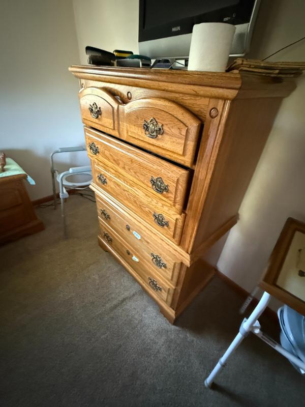 Sale Photo Thumbnail #34
