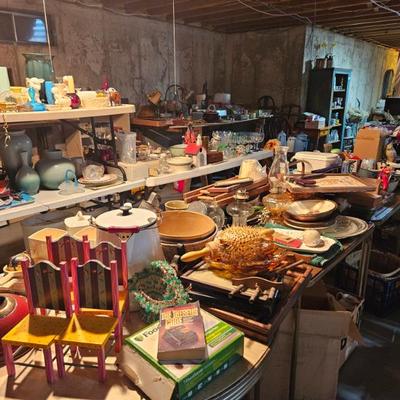 Estate sale photo