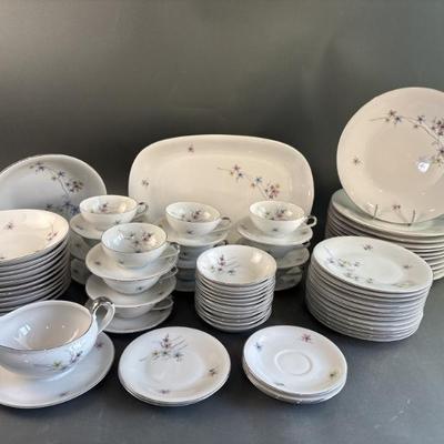 Sale Photo Thumbnail #19: 23 – 89 pc Bavarian Hertel Jacob Porcelain China