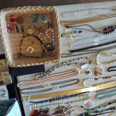 Sale Photo Thumbnail #121