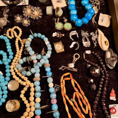 Sale Photo Thumbnail #86