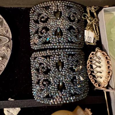 Sale Photo Thumbnail #110