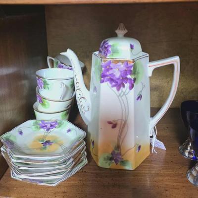 Porcelain tea set