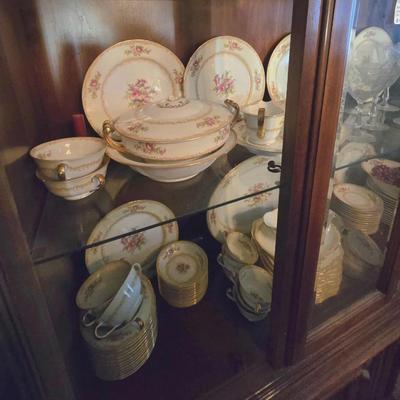 90+ piece Noritake China