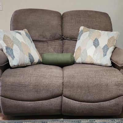 La-Z-Boy Electric Loveseat Recliners 