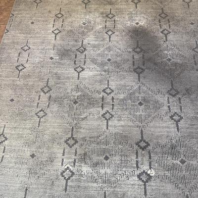 Modern Grey Toned Rug By Allen + Roth 