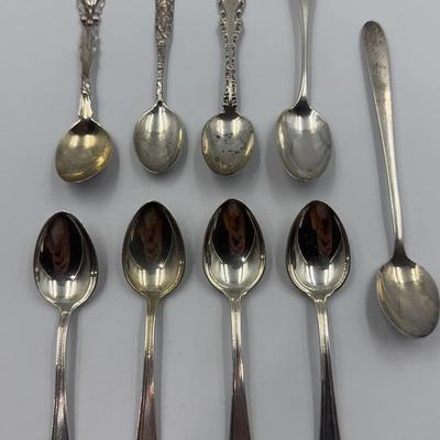 Vintage/Antique Children’s/Condiment Spoons 