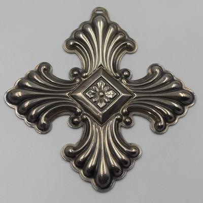 Sterling Christmas Cross by Reed&Barton (1973)