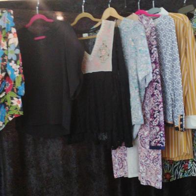 Women's Tops