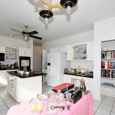 112 kitchen