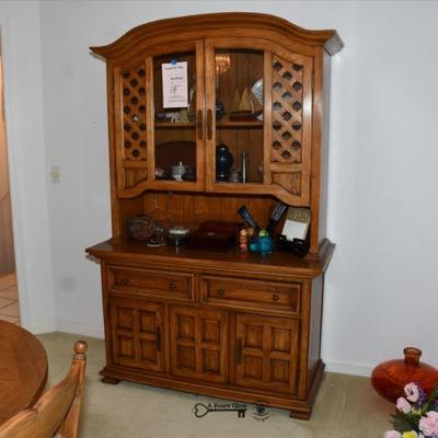 071 dining room