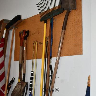 575 garage