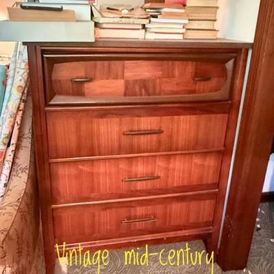 Sale Photo Thumbnail #36