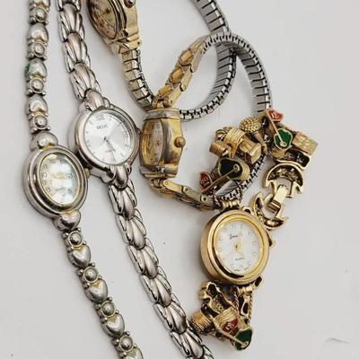 5 pc Women's Fashion Watch Lot Gold and Silver Tone