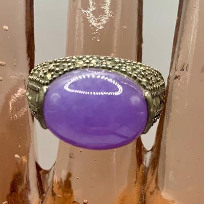 Sterling 925 Ring with Opaque Purple Stones Size 10