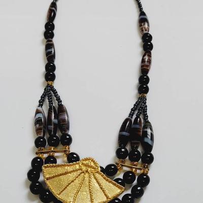 Fan Detail 3 Strand Bib Necklace - Black Cream Swirl Glass Beads 