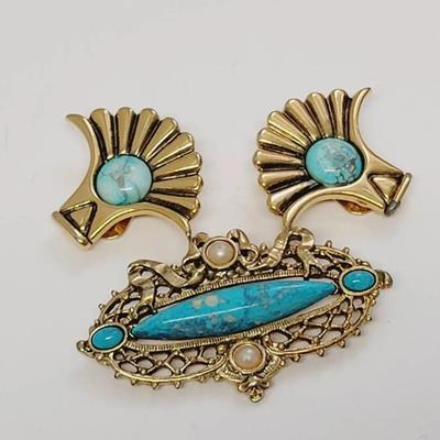 Gold Tone and Faux Turquoise Vintage Pin And Earrings 