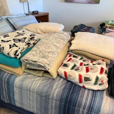 Sale Photo Thumbnail #87