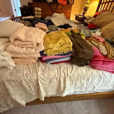 Sale Photo Thumbnail #133