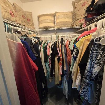 Sale Photo Thumbnail #138