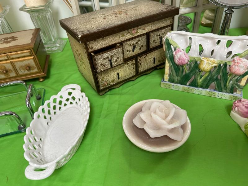 Sale Photo Thumbnail #216