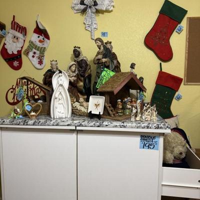 Sale Photo Thumbnail #156
