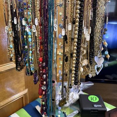 Sale Photo Thumbnail #20