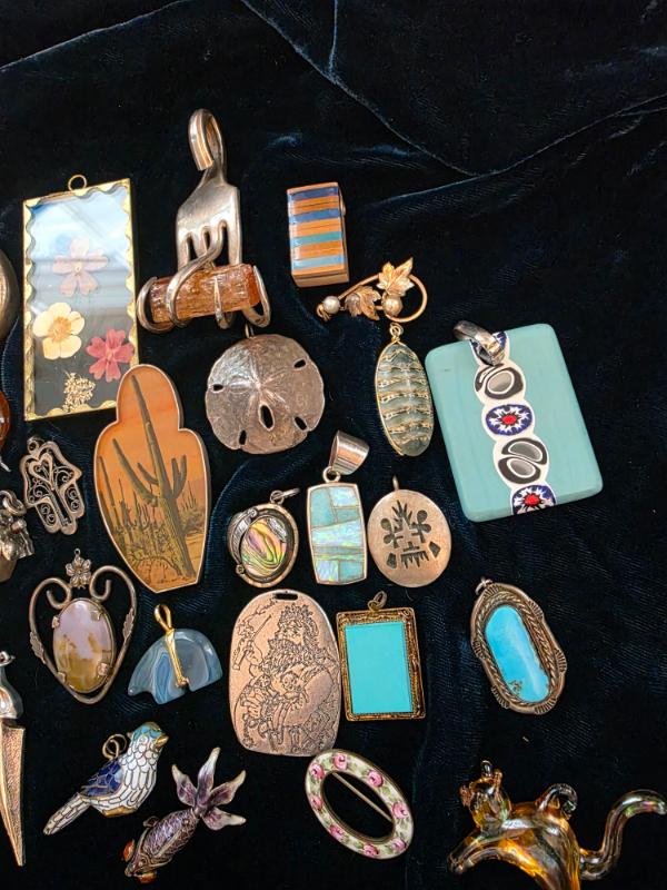 Sale Photo Thumbnail #137