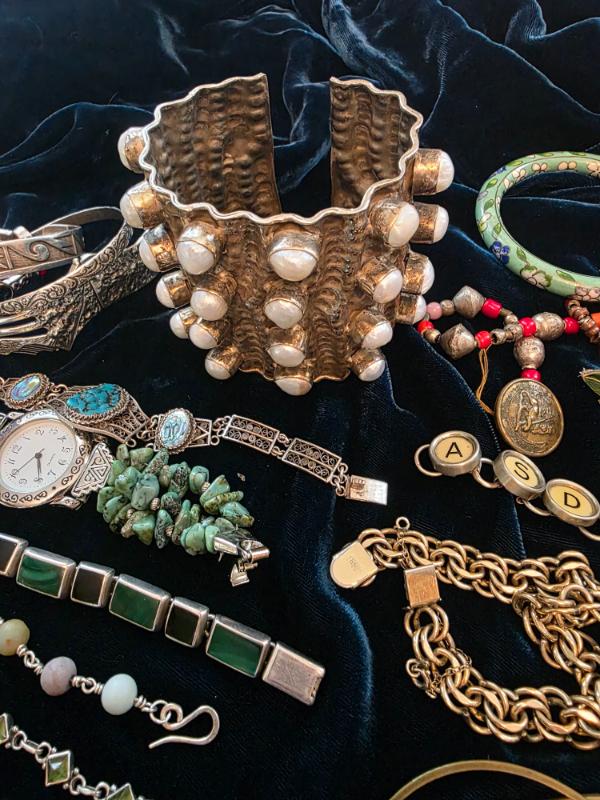 Sale Photo Thumbnail #132