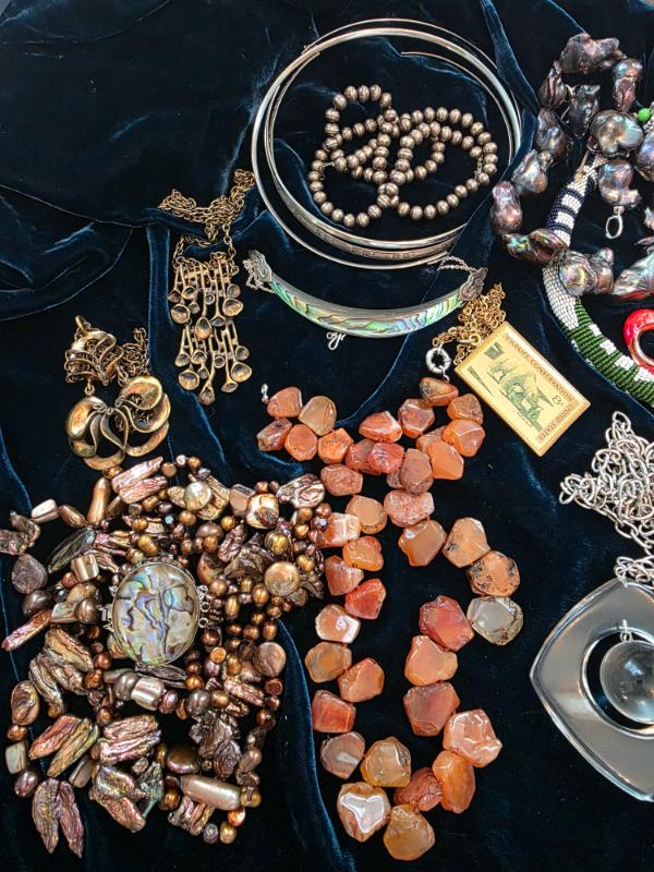 Sale Photo Thumbnail #130