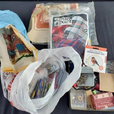 Th164 sewing and embroidery mystery lot