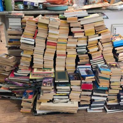 Th112 books books and more books