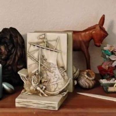 Th106 assorted decor