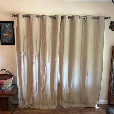 Th206 1 pair large beige curtains w rod